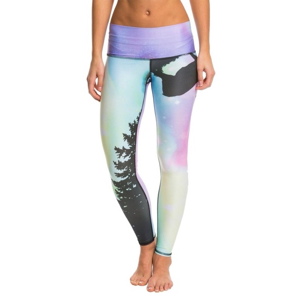 teeki Pants - Teeki Northern Lights Hot Pant Yoga Leggings
